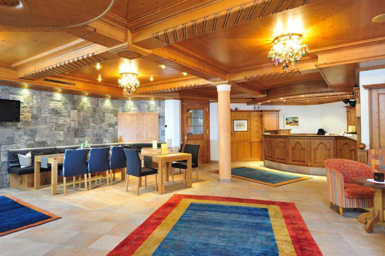 Hotel Garni Castel B&B Ischgl Ngoại thất bức ảnh